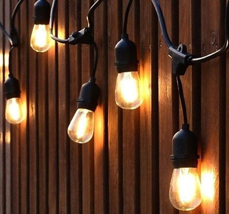 LED-lamppuketju ripustuskantoineen 21,5M 20 PESA (ilman polttimoja)